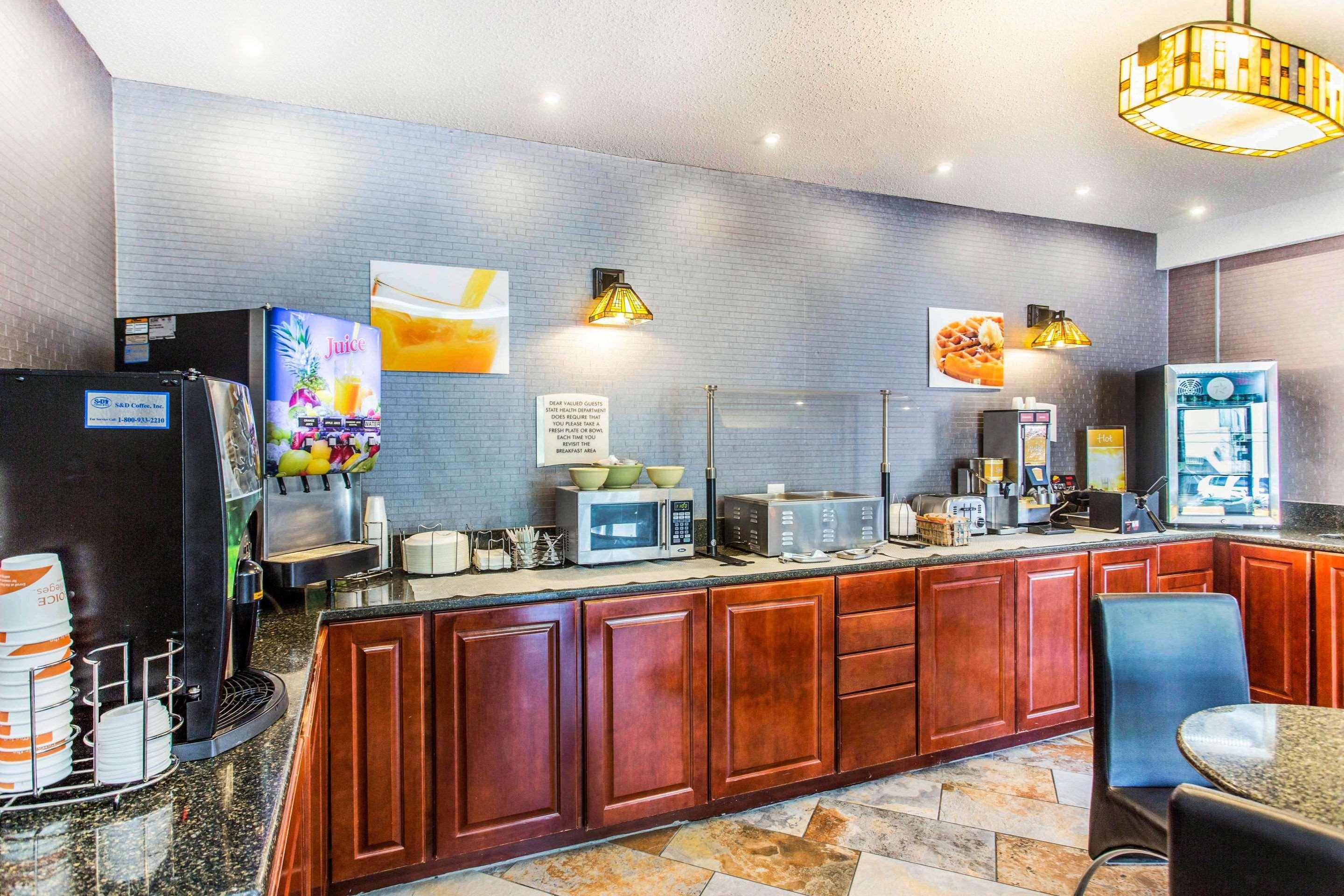 Quality Inn Black Mountain Buitenkant foto