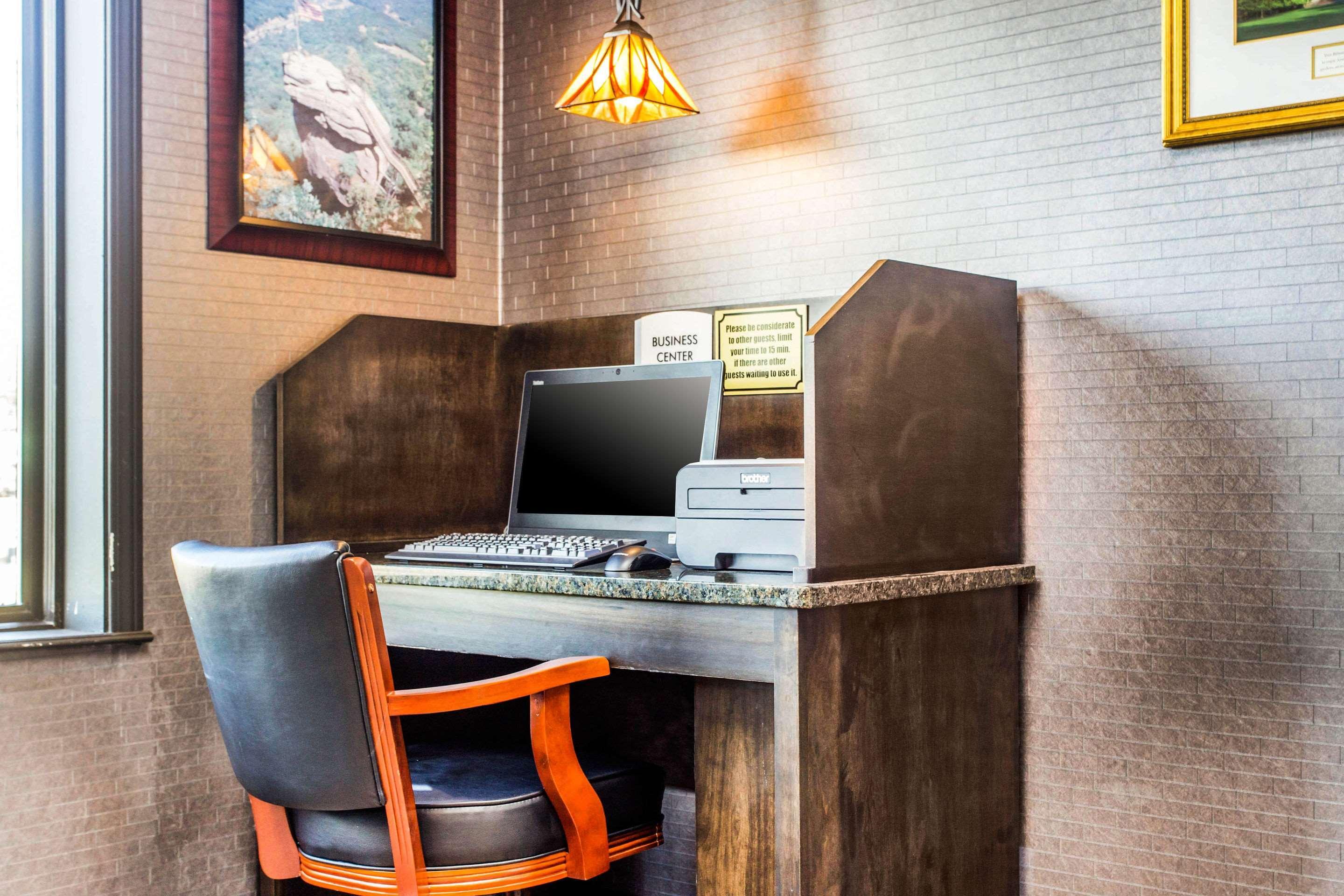 Quality Inn Black Mountain Buitenkant foto